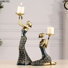 Candle Holders European Retro Girl Holder Decoration Resin Crafts Household Wine Cabinet Wedding Shooting Props