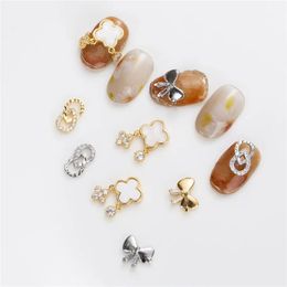 10pcslot 3D Heart Starlight Butterfly Bow Zircon Metal Alloy Nail Art Manicure Nails Accessories DIY Decorations Charms 240415