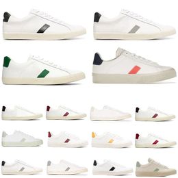 2024 Womens Designer Shoes Campo Chromefree Leather Sneakers V10 Casual platform shoe White Black Nacre Almond trainer men women luxury Casual Trainers 36-45