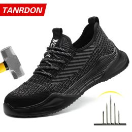 Boots High Quality Men Work Safety Shoes PunctureProof AntiSmashing Work Boots Breathable Lightweight Steel Toe Shoes for Men