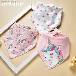 Śliniaki Burp Zbolone ubrania 3pcs/Lot Baby BIBS Trójkąt Bawełny śliniaki kreskówki Saliwa Silva Redel Baby Boys Girls Fartuch Bottton Bandana BIBS Baby Stuff Y240415Y240417IDMF