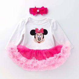 Autumn and Baby Winter Long Sleeve Cartoon Mesh Harper Dress Set för flickor 0-2 år gammal prinsessklänning klänning baby bodysuit