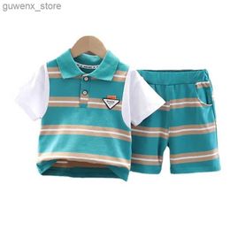 Clothing Sets New Summer Baby Clothes Suit Children Boys Fashion Striped T-Shirt Shorts 2Pcs/Set Toddler Casual cotton Costume Kids Tracksuits Y240415Y240417ZYKO