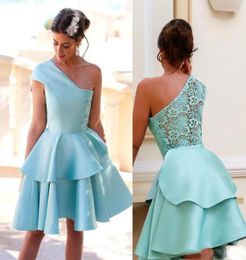 Short Homecoming Dresses One Shoulder ALine With Lace Applique Cocktail Gowns Back Covered Lace Tiered KneeLength Custom Made Pr3787789