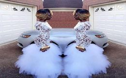 Black Girl Prom Dresses Long Sleeve White Lace Formal Evening Gown Mermaid 2019 Sheer Neck Sexy Women Party Gowns 2K18 See Through3995346