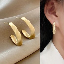 Dangle Earrings French Retro Matte Twisted Metal For Women Girls 2024 Golden Geometric Fashion Classic Jewelry