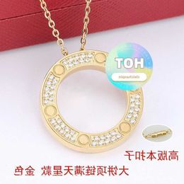 Designer Cartres High version V gold plated 18K rose round cake necklace for women with three diamonds and full diamond LOVE collarbone chain fashionable DSFS