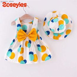 Vestidos de menina 2 PCs Meninas vestidos em estoque verão 2023 Novo estilo Big Bow Contrast Color Polka Printing Princess com o mesmo chapéu Y240415Y240417TRZB