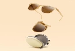 Sunglasses Portable Foldable Simple Folding Mens Womens Fashion Retro Vintage Driving Mirrored Eyewear6143571