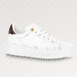 Explosion Neue Frauen 1ABZMJ Time Out Sneaker White Shoes Debossed Calb Leder Chinesische Valentinstag Sneakers Muster Feminine Goldton-Ösen erhöhte Außensohle