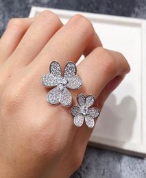 Copper Plated Glossy Clover Open Double Flower Ring Women Rose Gold Stainless Steel Rings For Party Gift Jewelry for women1093167