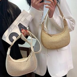 Shoulder Bags Summer Women's Elegant Underarm Straw Bag Soft And Non-deformable Fashion Casual Beach Vacation Messenger Zipper