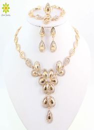 Fashion Crystal Flower Necklace Earrings For Women 18k Gold Plated African Costume Jewellery Sets5333963