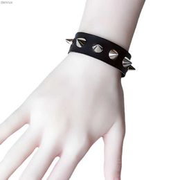 Other Bracelets Punk Rock One-row Spike Rivet PU Leather Bracelets Bangles Unique Pointed Bracelet Fashion Jewellery Cuff WristbandL240415