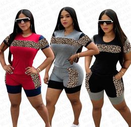 2020 New Women Tracksuit Designer Leopard Patchwork Color Short Sleeve T Shirt Shorts Two Piece Set Outfits Fashion Sports Suit S4113808