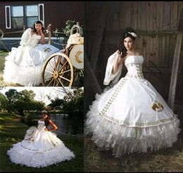 Vintage White Ball Gown Quinceanera Dresses with Gold Embroidery Beaded Sweet 16 Dress Prom Wear Lace Up Floor Length Vestido De F6400579