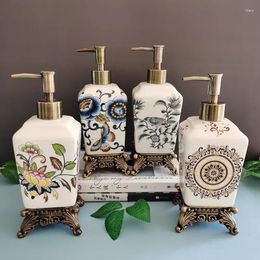 Liquid Soap Dispenser Ceramic Bathroom Emulsion Bottle Hand Press Type Antique Carved Base Girl Friend Gift European Style 340ML