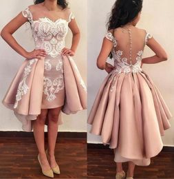 Blush Pink Overskirts Short Cocktail Dresses 2020 Off The Shoulder White Lace Applique Backless Prom Gowns For Graduation Homecomi5712373