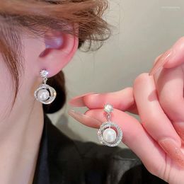 Stud Earrings Fashionable And Gorgeous Faux Flower Pearl With Luxurious Inlay Sparkling CZ Stone Women Wedding Party Accessories