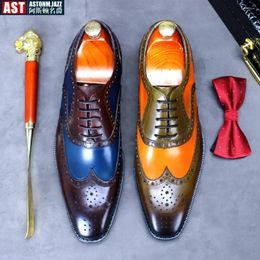 Dress Shoes Cowhide British Style Fashion Trend Men's Leather Mixed Colour Carved Pointed Toe Business Brogues Men Office Wedding