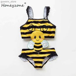 Endeler Honeyzone Baby Girls Badkläder Littie Bee Swimsuit One Piece Swimming Beach Bading Bikini Söta sommarshorts för flickor Y240412