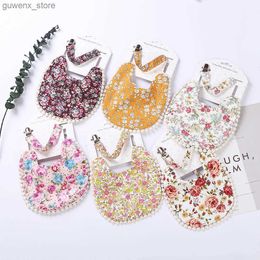 Bibs Burp Cloths 2Pcs/Lot Cotton Flower Print Double Side Baby Bibs Boy Girl Saliva Towel Nipple Pacifier Chain Feeding Burp Cloths Scarf Bandana Y240415Y2404175O3T