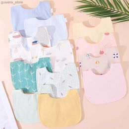 Bibs Burp Cloths Random 3pcs Baby Bibs Burp Cloths Bibs Soft Cotton Adjustable Bib U Shape Newborn Feeding Bibs Infants Saliva Towel Y240415Y240417J88M