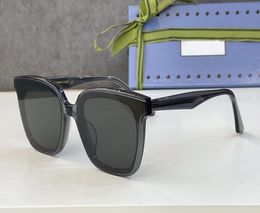 Sunglasses for men women summer 8390S style awning UV protection vintage board ultralight full frame random box4683236