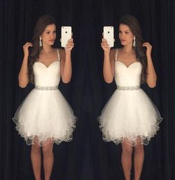 White Short Prom Dresses Modest Graduation Homecoming Dresses Cheap Spaghetti Straps Beaded Crystals Ruffles Party Gowns4827333