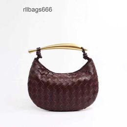 29cm Pleated Carrying Bottegs Half Bags HandSardine Casual Soft Cow Luxury Capacity Woven tote Underarm Leather Luxury Venata Girl Shark bag Large RJCQ