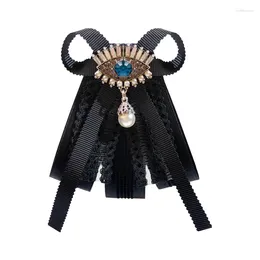 Brooches Korean Balck Fabric Lace Bow Tie Brooch Retro Crystal Pearl Eye British Style Female Shirt Cravat Fashion Jewelry Gifts