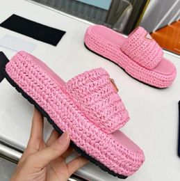 2024 New Triangle Straw Weave Slipper Sandal Platform Slippers Designer Womans Mens Summer Flat Heel Casual Flip Flops Outdoors Pool Sliders Beach p20