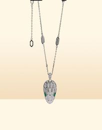 Necklaces & Pendants Jewellery fashion Green Crystal Head Pendant Necklace Suitable For Ladies Wedding Jewellery Csm1539039