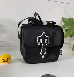 Trapstar London Outdoor Bags Irongate T Cross Body Messenger Bag Black Skull Buckle closure Designer Brand5152121