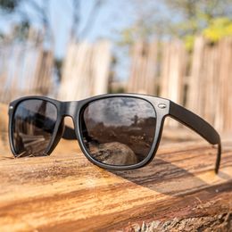 MAXJULI Polarised Sunglasses for Big Heads Men WomenUV 400 Protection Wood Grain Frame Sun Glasses 8809 240411