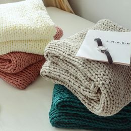 Blankets Handmade Knitted Blanket Thick Knitting Autumn Warm Solid Color Sofa Throw Bedspread Bed Cover Nap Decor