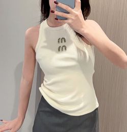 Miumiuss Tshirt Tank Top Vest Dress Womens Designer Clothing Vestido Tanks Dresses For Woman Summer Miumiuss Tshirt Undershirts Women Crop Tops 768