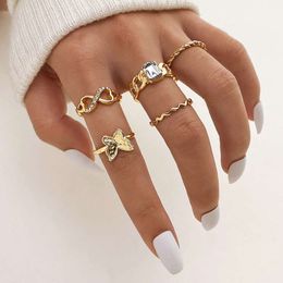 A Niche High-end Light Luxury Ring, Personalised Butterfly Alloy Set, Ring Combination for Women