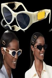 Luxury designer O Lock White acetate sunglasses FOL029 Temple Gold Metal Oversized OLock Logo Cat Eye Acetate Official Website Sta2043612
