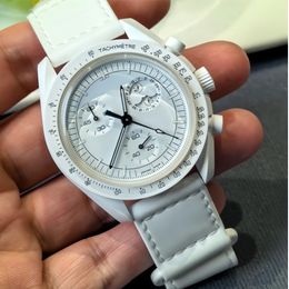Moonwatch Designer Mission zum Moon Watch Air King Plastics Bewegung sieht Luxuskeramikplanet Montre Limited Edition Master Moonswatch Weiß