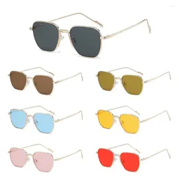 Sunglasses Oversized Square Vintage UV400 Protection Metal Frame Trendy Sun Glasses Black Shades Beach/Travel/Streetwear