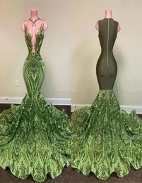 Gorgous Green Lace prom Dresses Sexy Mermaid Sheer Neck Appliques Cap Sleeve Ruched Long Evening Gowns Custom Made9377912