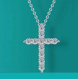 wholesale Brilliant Real 925 Sterling Silver Best Gift For Women Gra VVS Diamond Moissanite Cross pendant Necklace fine Jewellery