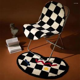 Carpets Heart Shape Checkerboard Bedroom Rug Modern Fashion Classic Lattice Living Room Carpet Cute Girly Decoration Home Mat