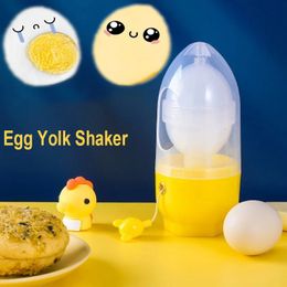 Egg Yolk Shaker Gadget Manual Mixing Golden Whisk Eggs Spin Mixer Stiring Maker Puller Kitchen Cooking Baking Tools 240407