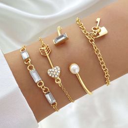 Alloy Key Lock Pendant Personalised One Arrow Heart Piercing Hand Decoration Pearl Open Bracelet Set for Women