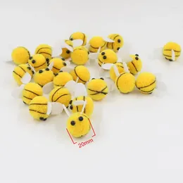 Decorative Flowers 10pcs 20mm Pompom Plush Ball Bee Soft Pompoms For Craft DIY Supplies Home Decoration Garment Sewing On Cloth Accessories