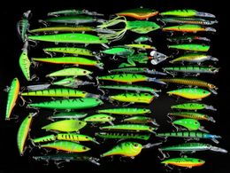 New 50pcs Set Fishing Lures Mixed 50 Varisized Minnow Crank Vib Popper Lure And Rubber Soft Bass Spinnerbait Spoon Fish Tackle300L5999004