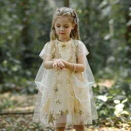 Flickans klänningar 2023 Summer Fashion Childrens Girl Star paljett Princess Dress Y240415Y240417I1J1
