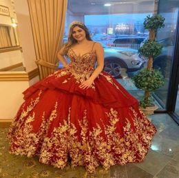 Dark Red Quinceanera Dresses 2021 Spaghetti Straps with Gold Lace Applique Tiered Tulle Skirt Custom Made Sweet 16 Prom Party Ball2921452